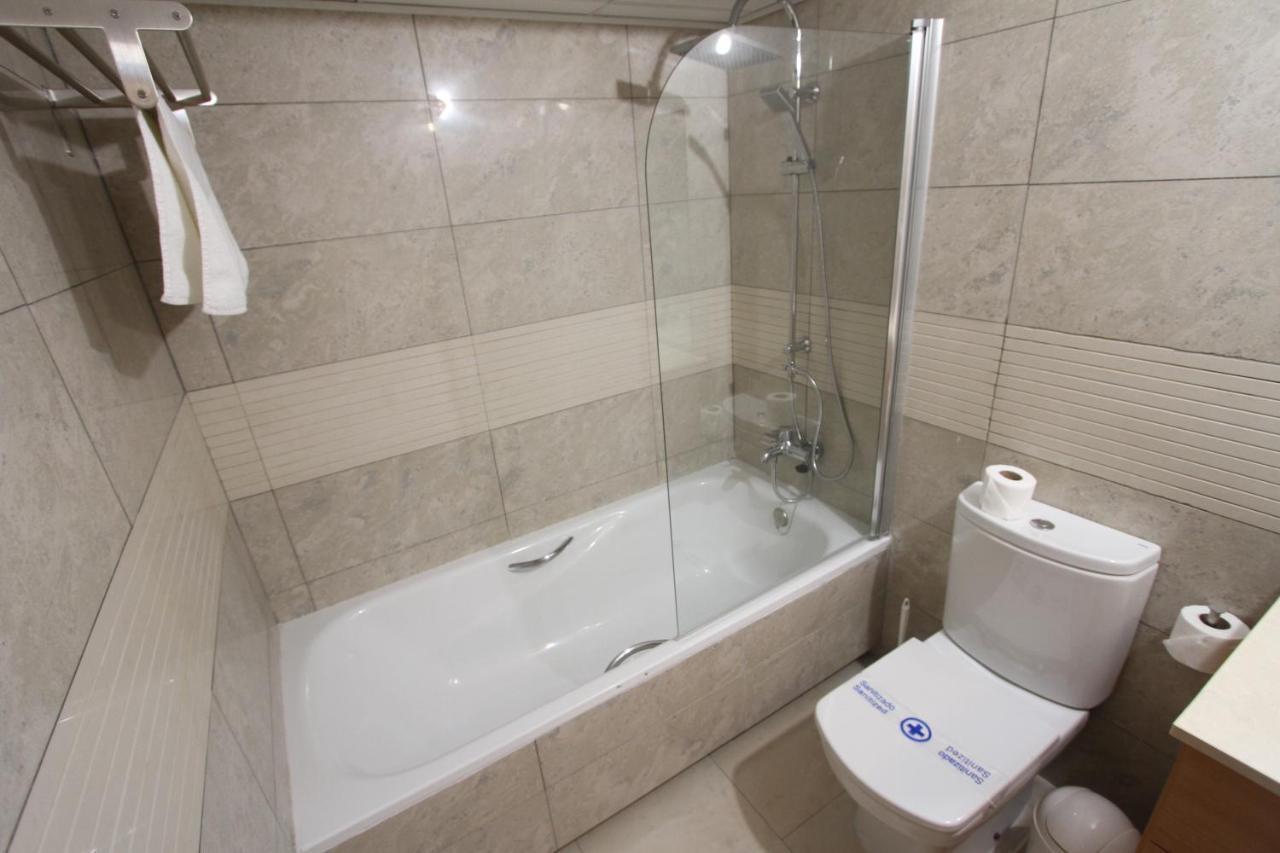 For A Stay Aqquaria Deluxe Salou Extérieur photo