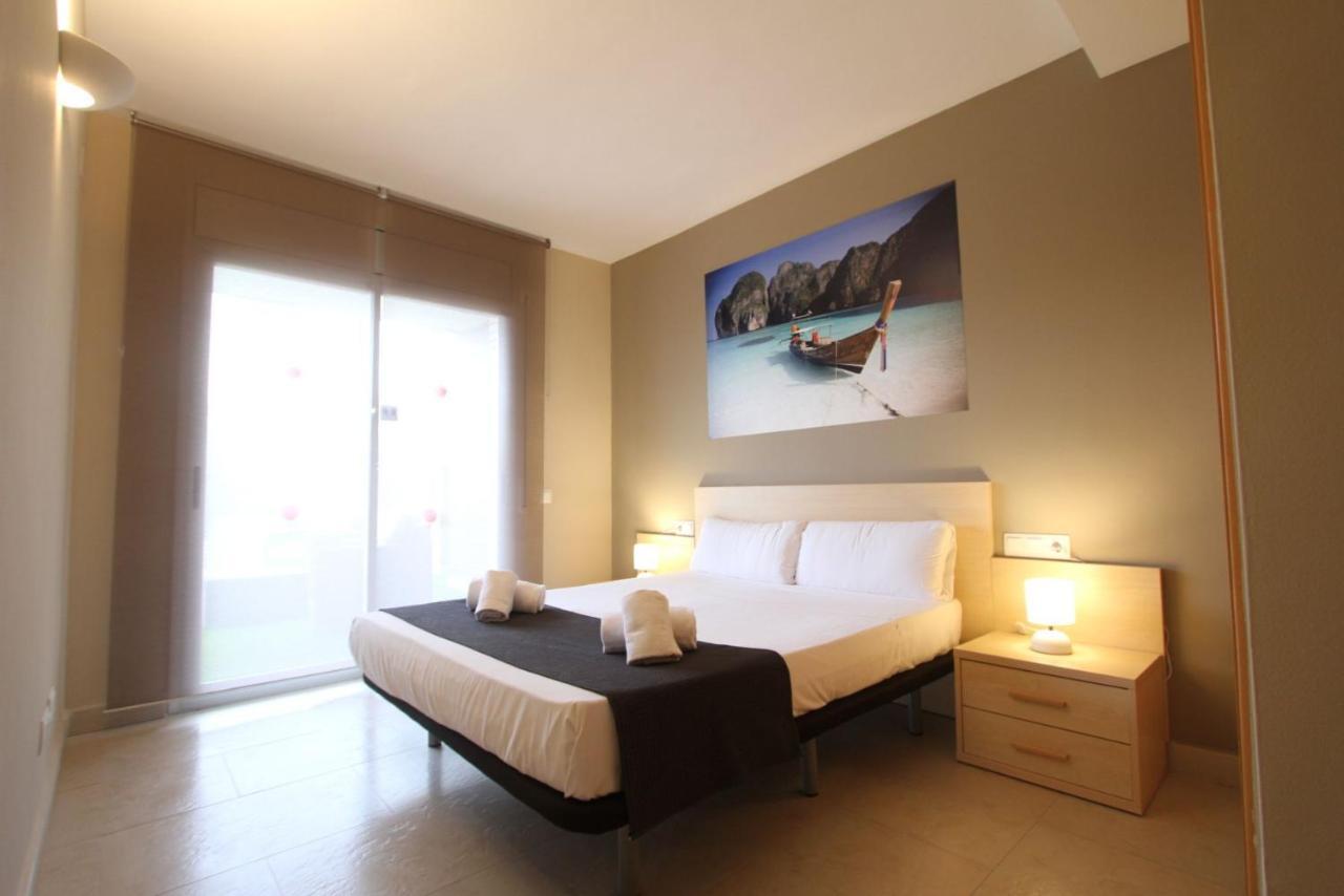 For A Stay Aqquaria Deluxe Salou Extérieur photo